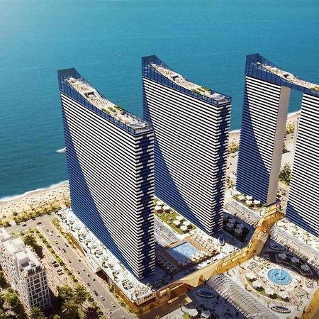 Delux Sea View Aparthotel In Orbi City Батумі Екстер'єр фото