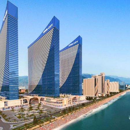 Delux Sea View Aparthotel In Orbi City Батумі Екстер'єр фото