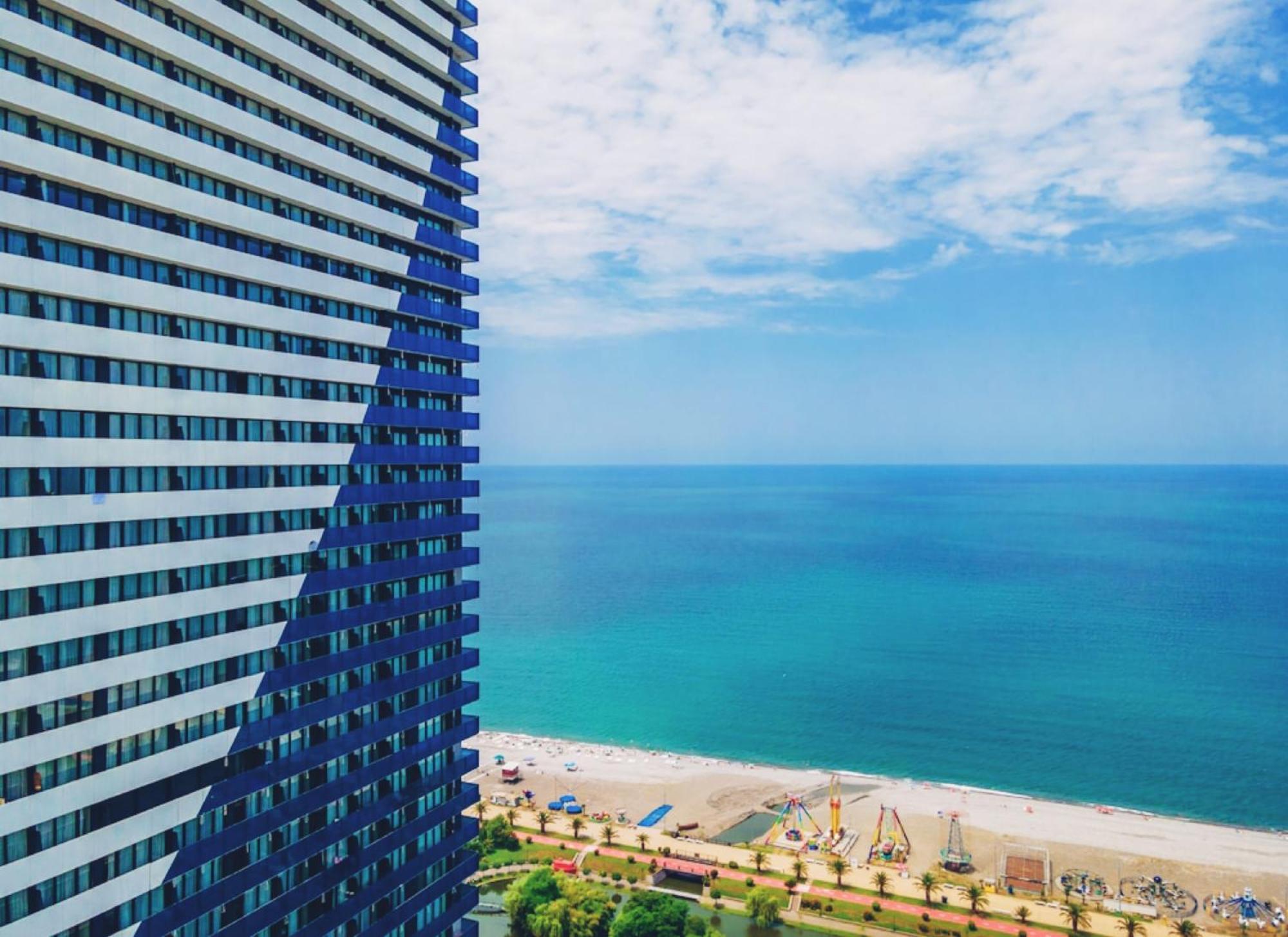 Delux Sea View Aparthotel In Orbi City Батумі Екстер'єр фото