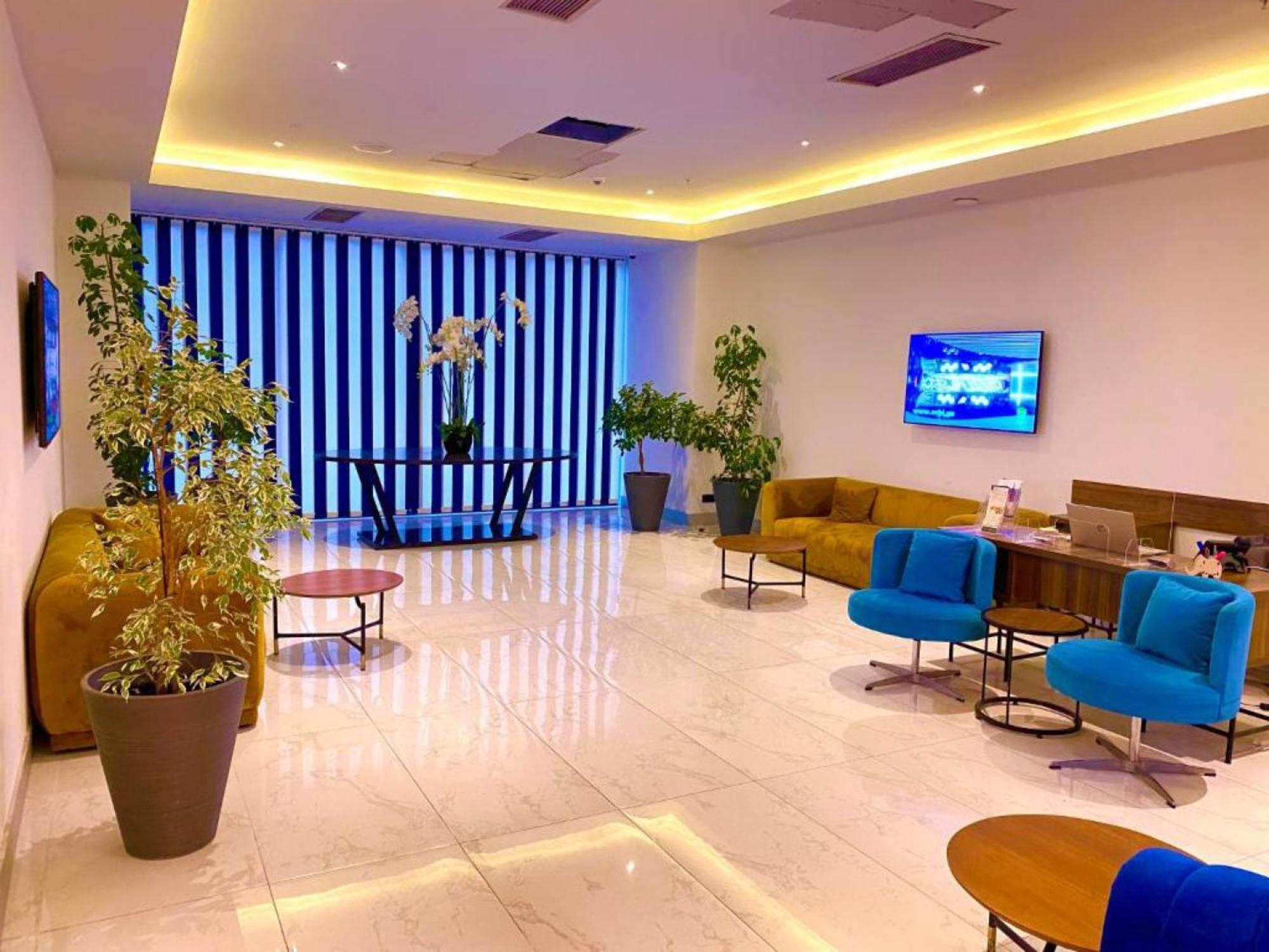 Delux Sea View Aparthotel In Orbi City Батумі Екстер'єр фото